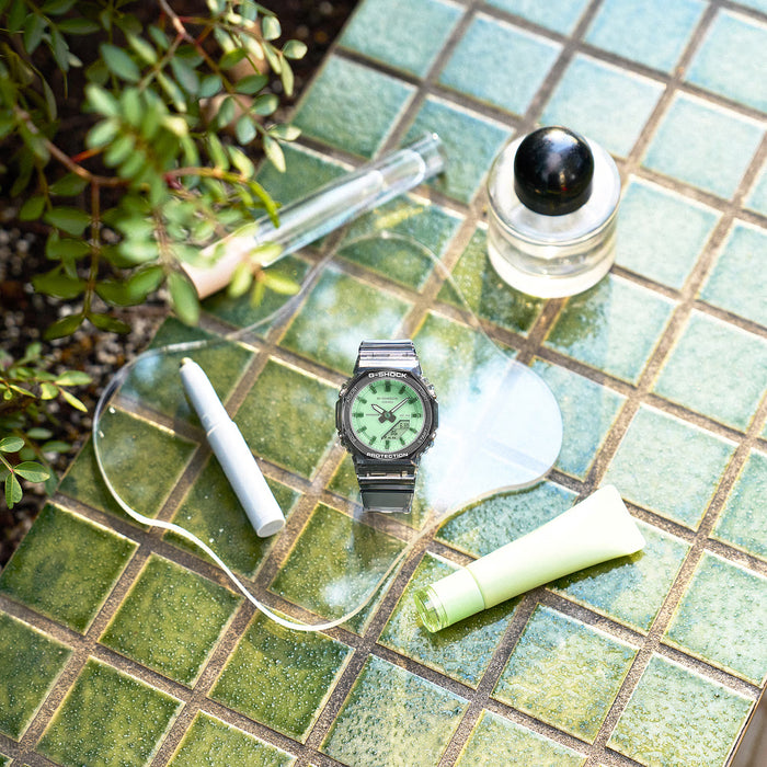 Reloj G-shock correa de resina GMA-P2100SR-1A