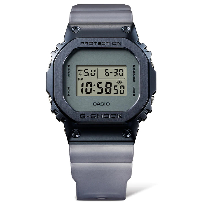 Reloj G-shock Héroes correa de resina GM-5600MF-2